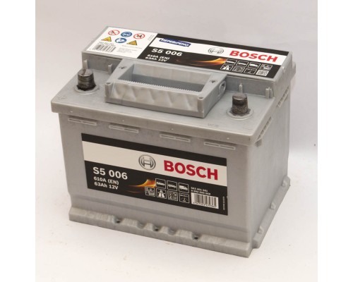 Акумулятор автомобільний 63Ah-12v Bosch S5006 (242х175х190), L, EN630
