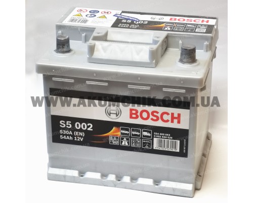 Акумулятор автомобільний 54Ah-12v Bosch S5002 (207х175х190), R, EN530